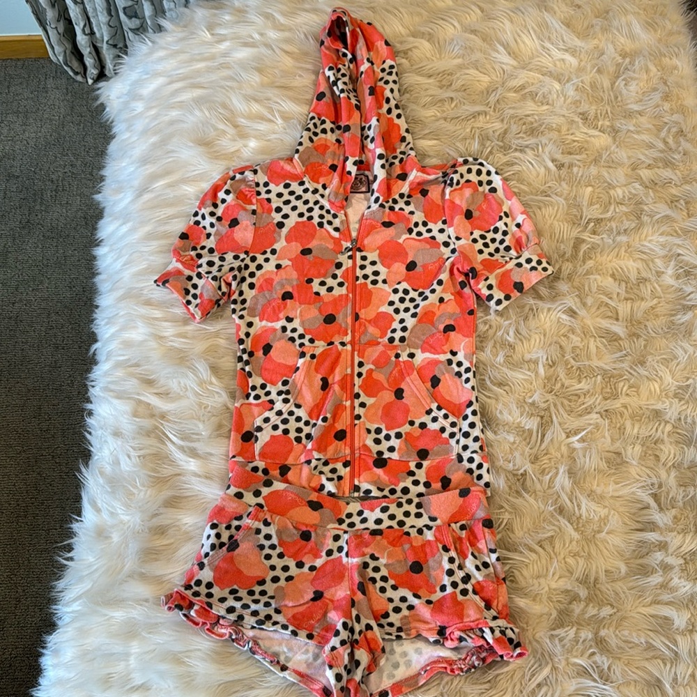 JUICY COUTURE Terry zip hoodie with matching shorts coral floral size Small